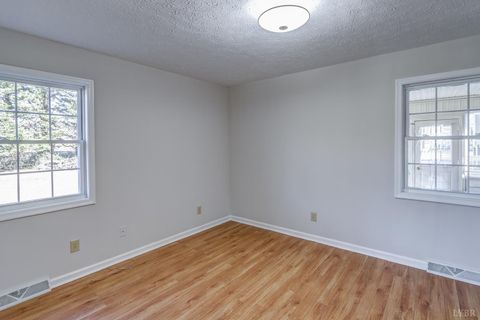 Tiny photo for 553 Charldon Road, Lynchburg, VA 24501 (MLS # 363992)