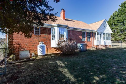 Tiny photo for 553 Charldon Road, Lynchburg, VA 24501 (MLS # 363992)