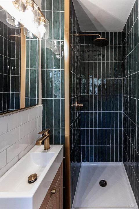 Tiny photo for 1140 Heath Avenue, Lynchburg, VA 24502 (MLS # 363836)