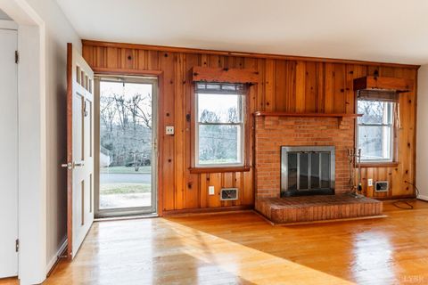 Tiny photo for 1140 Heath Avenue, Lynchburg, VA 24502 (MLS # 363836)