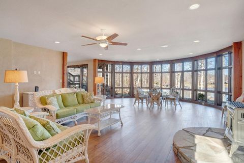 Tiny photo for 104 Arbor Lane, Huddleston, VA 24104 (MLS # 364292)