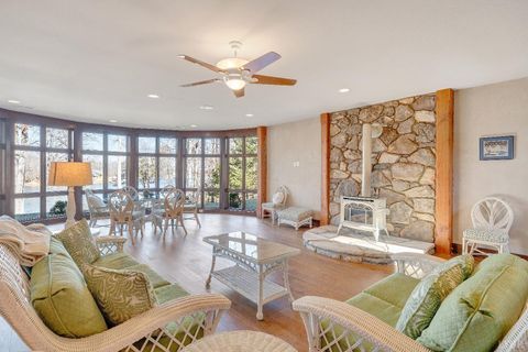 Tiny photo for 104 Arbor Lane, Huddleston, VA 24104 (MLS # 364292)