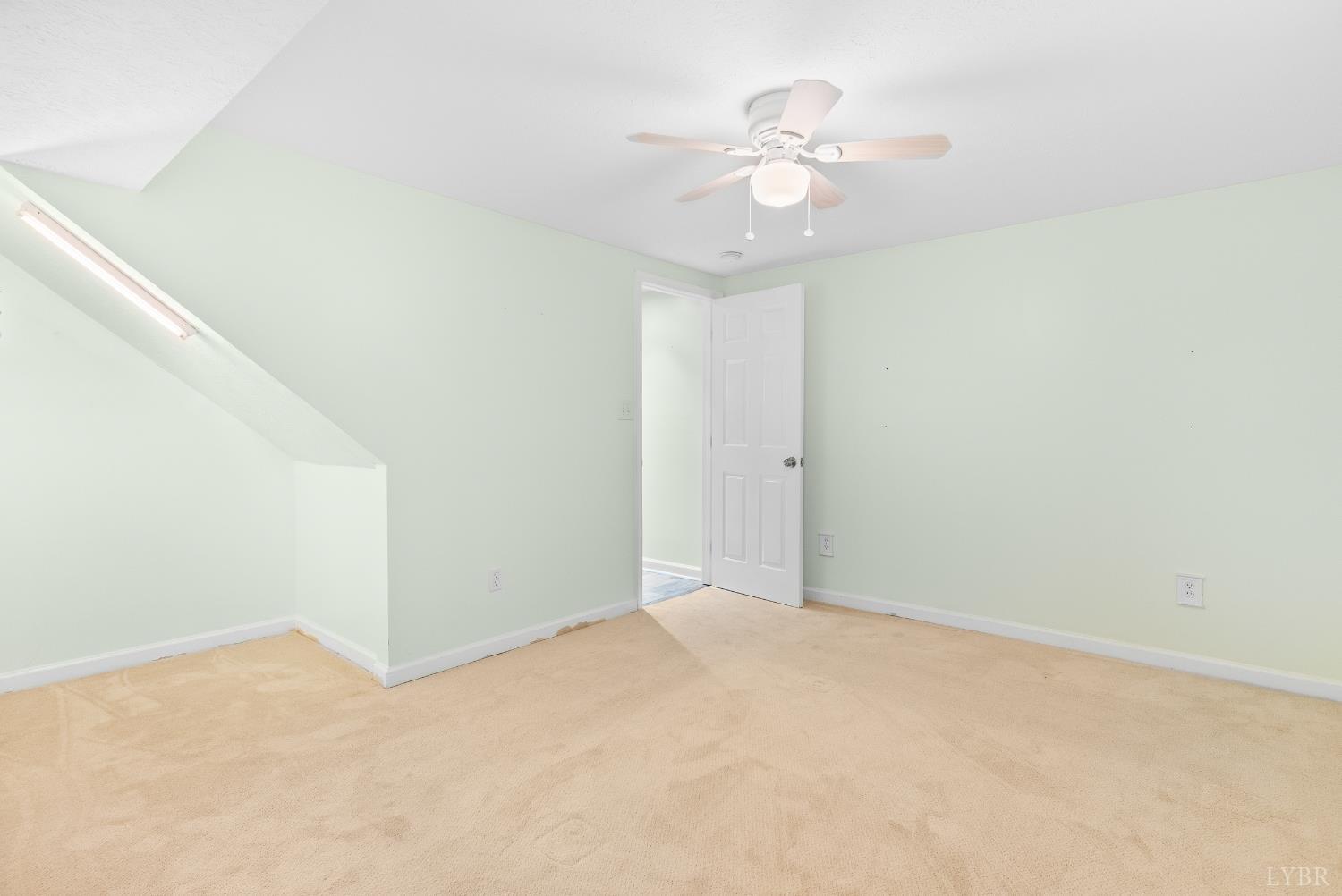 1817 Elkton Farm Road, Forest, Virginia image 32