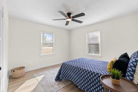 Tiny photo for 718 Kenbridge Road, Lynchburg, VA 24502 (MLS # 364085)