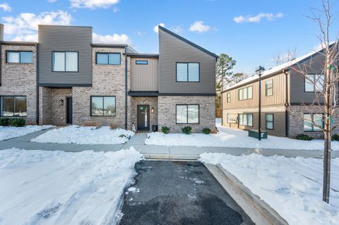 Photo of 40 Allure Dr Dr, Rustburg, VA 24588 (MLS # 364341)