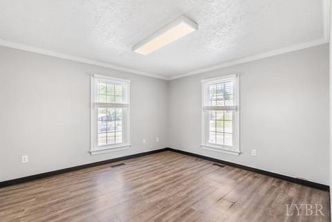 Tiny photo for 6200 Fort Avenue, Lynchburg, VA 24502 (MLS # 364164)