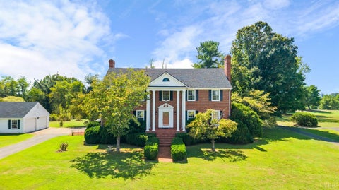 Photo of 114 Lake Ridge Drive, Forest, VA 24551 (MLS # 369164)