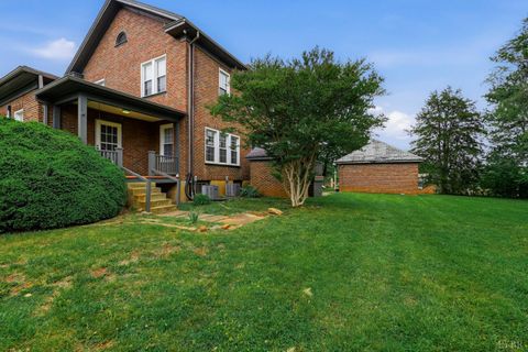 Tiny photo for 18697 Forest Road, Lynchburg, VA 24502 (MLS # 366436)