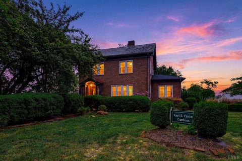 Tiny photo for 18697 Forest Road, Lynchburg, VA 24502 (MLS # 366436)