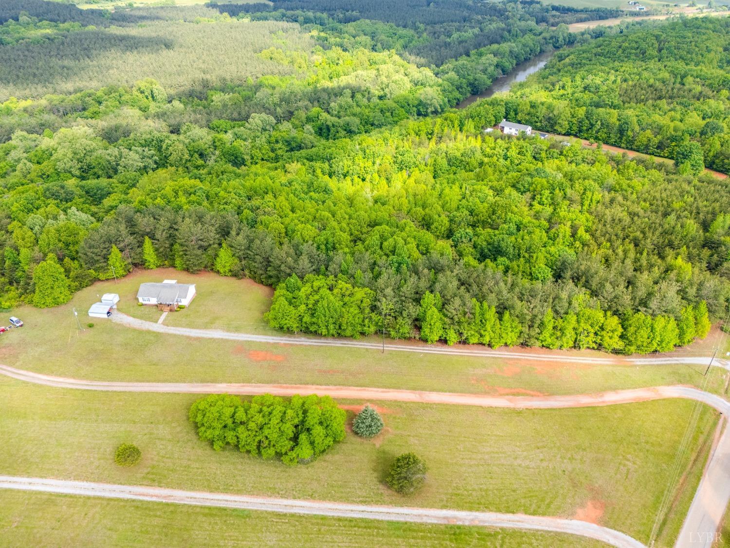 2453 Easome Road, Hurt, Virginia image 6