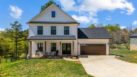 Photo of 4442 Goode Road, Goode, VA 24556 (MLS # 365597)