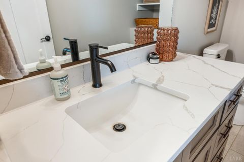Tiny photo for 4442 Goode Road, Goode, VA 24556 (MLS # 365597)