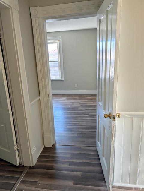 Tiny photo for 1112 pierce St, Lynchburg, VA 24502 (MLS # 363426)