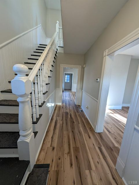 Tiny photo for 1112 pierce St, Lynchburg, VA 24502 (MLS # 363426)