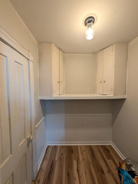 Tiny photo for 1112 pierce St, Lynchburg, VA 24502 (MLS # 363426)