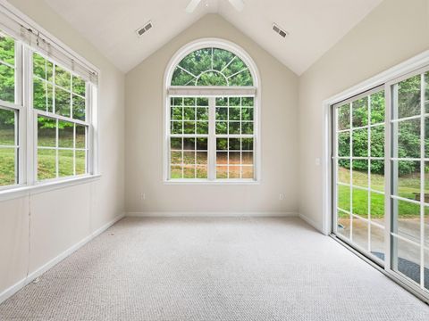 Tiny photo for 404 Legacy Oaks Circle, Lynchburg, VA 24501 (MLS # 365458)