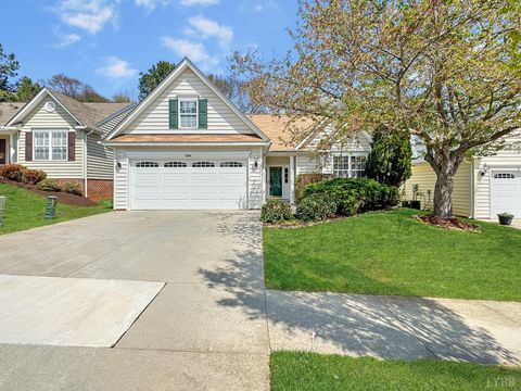 Tiny photo for 404 Legacy Oaks Circle, Lynchburg, VA 24501 (MLS # 365458)