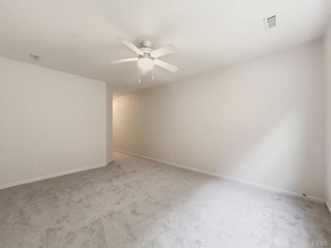 Tiny photo for 404 Legacy Oaks Circle, Lynchburg, VA 24501 (MLS # 365458)