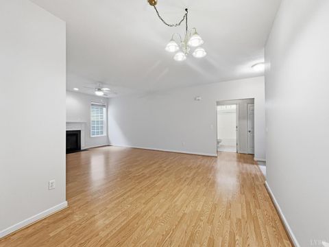 Tiny photo for 404 Legacy Oaks Circle, Lynchburg, VA 24501 (MLS # 365458)