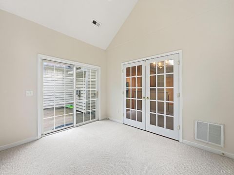 Tiny photo for 404 Legacy Oaks Circle, Lynchburg, VA 24501 (MLS # 365458)