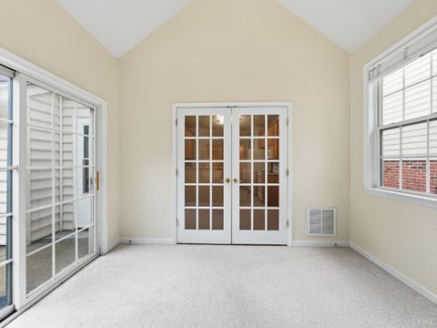 Tiny photo for 404 Legacy Oaks Circle, Lynchburg, VA 24501 (MLS # 365458)