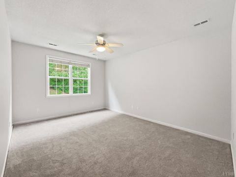 Tiny photo for 404 Legacy Oaks Circle, Lynchburg, VA 24501 (MLS # 365458)