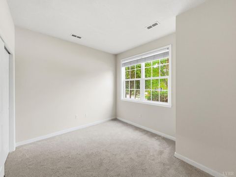 Tiny photo for 404 Legacy Oaks Circle, Lynchburg, VA 24501 (MLS # 365458)