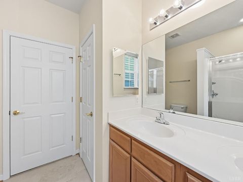 Tiny photo for 404 Legacy Oaks Circle, Lynchburg, VA 24501 (MLS # 365458)