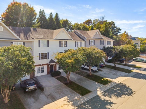 Townhouse For Sale - 1810 Broadway Street #209<br/> Lynchburg, VA 24501