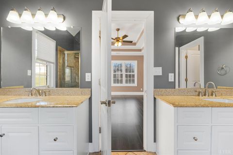 Tiny photo for 1040 Hooper Woods Drive, Forest, VA 24551 (MLS # 363623)