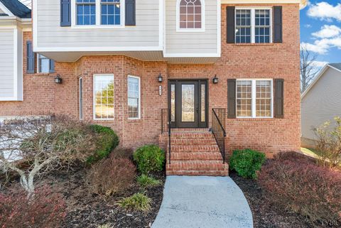 Tiny photo for 1040 Hooper Woods Drive, Forest, VA 24551 (MLS # 363623)