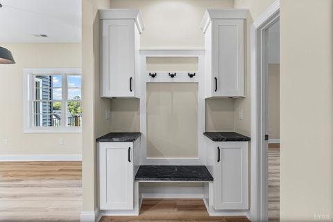 Tiny photo for 1295 Boonsboro Meadows Drive, Lynchburg, VA 24503 (MLS # 364697)