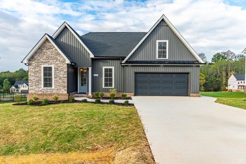 Tiny photo for 1295 Boonsboro Meadows Drive, Lynchburg, VA 24503 (MLS # 364697)