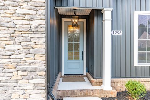 Tiny photo for 1295 Boonsboro Meadows Drive, Lynchburg, VA 24503 (MLS # 364697)