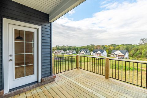 Tiny photo for 1295 Boonsboro Meadows Drive, Lynchburg, VA 24503 (MLS # 364697)