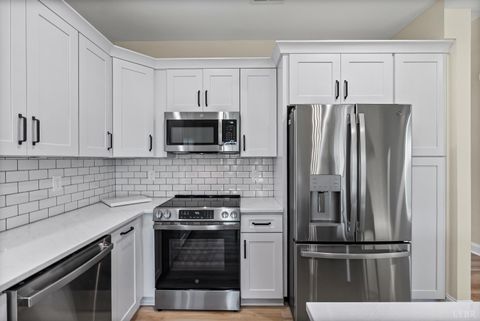 Tiny photo for 1295 Boonsboro Meadows Drive, Lynchburg, VA 24503 (MLS # 364697)