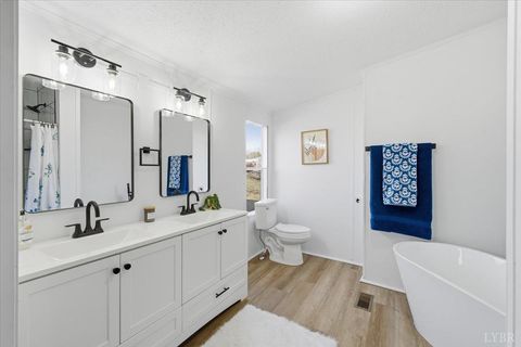 Tiny photo for 73 Hunters Ridge, Danville, VA 24540 (MLS # 363533)