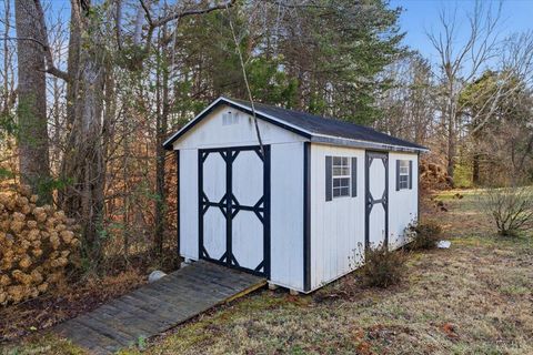 Tiny photo for 73 Hunters Ridge, Danville, VA 24540 (MLS # 363533)