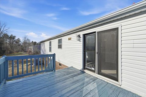Tiny photo for 73 Hunters Ridge, Danville, VA 24540 (MLS # 363533)