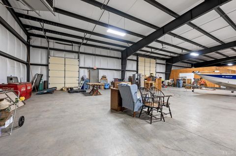 Tiny photo for 200 Industrial Park, Appomattox, VA 24522 (MLS # 364475)