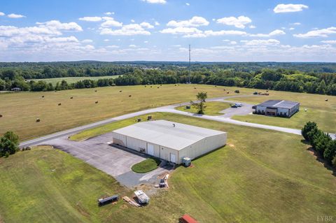 Tiny photo for 200 Industrial Park, Appomattox, VA 24522 (MLS # 364475)