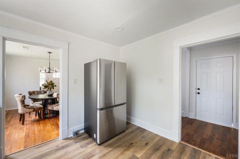 Tiny photo for 510 Sussex Street, Lynchburg, VA 24501 (MLS # 365922)