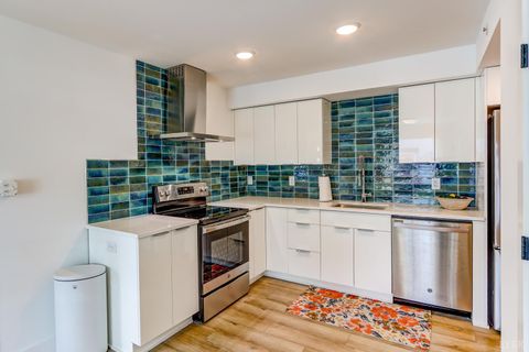 Tiny photo for 1500 Main Street #301, Lynchburg, VA 24504 (MLS # 366420)
