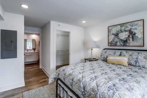 Tiny photo for 1500 Main Street #301, Lynchburg, VA 24504 (MLS # 366420)