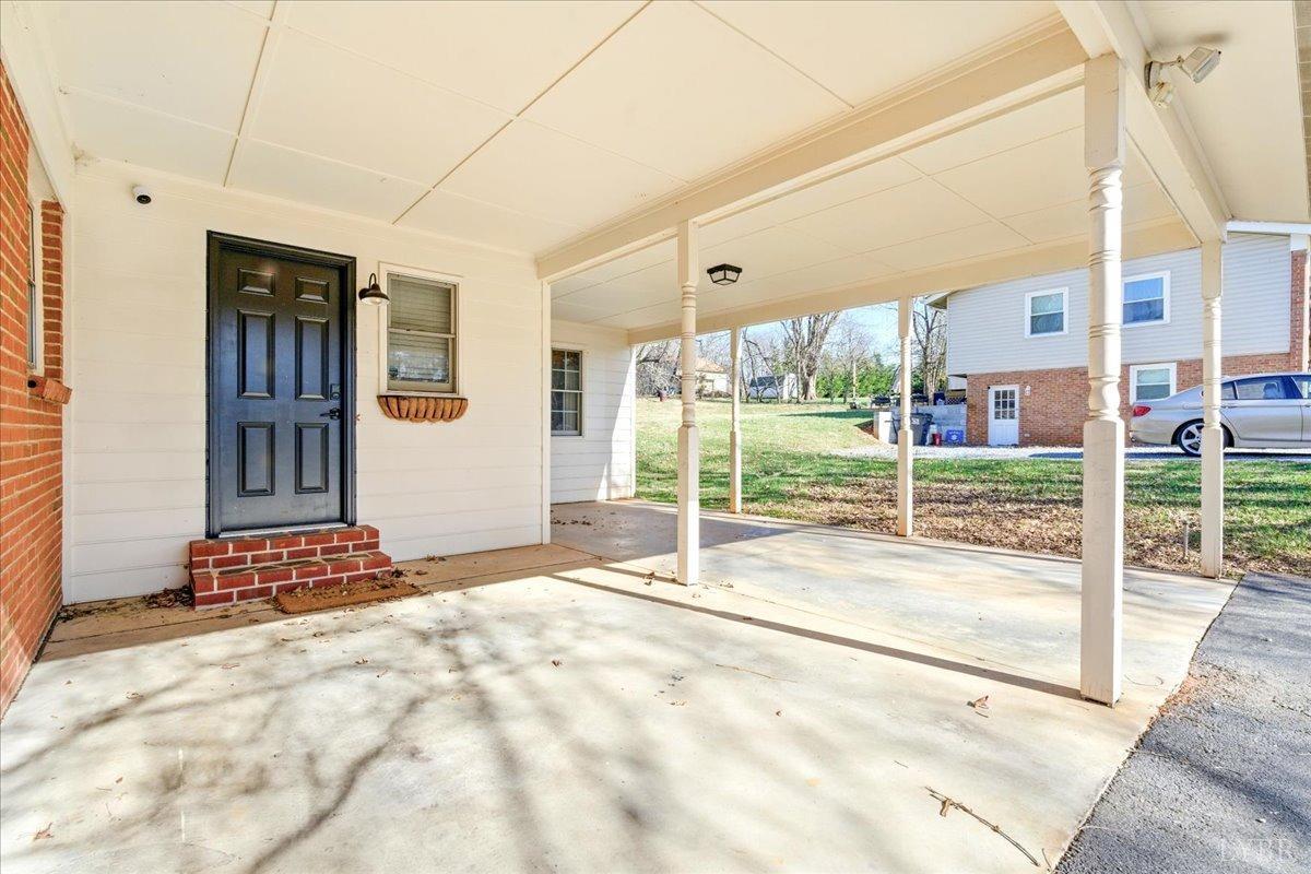 505 Dawnridge Drive, Lynchburg, Virginia image 5