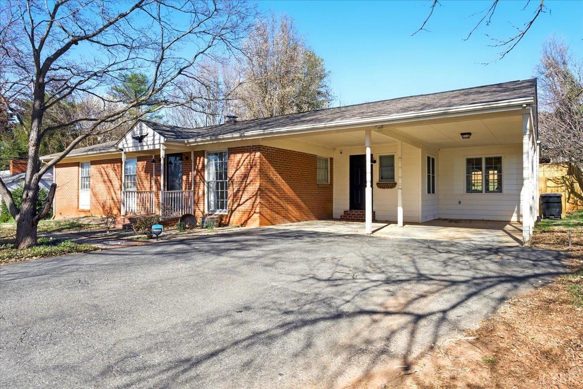 505 Dawnridge Drive, Lynchburg, Virginia image 3