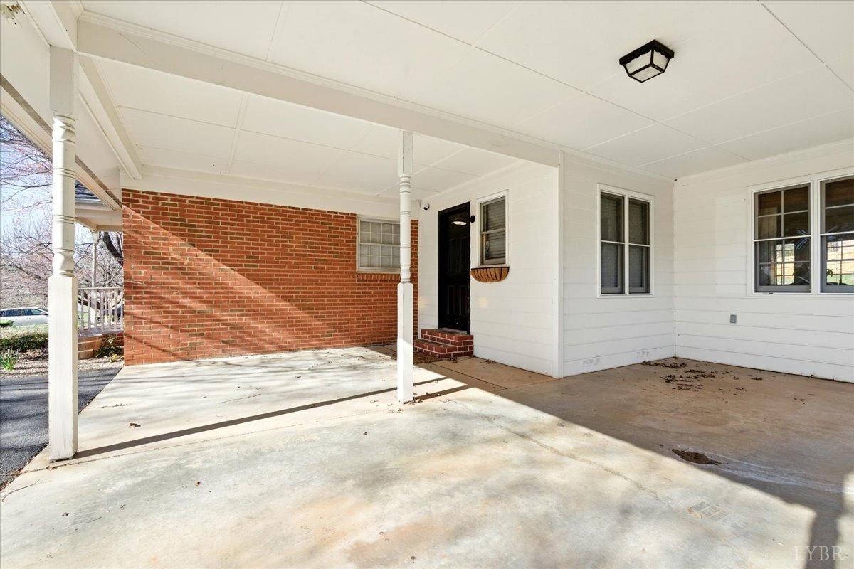 505 Dawnridge Drive, Lynchburg, Virginia image 6