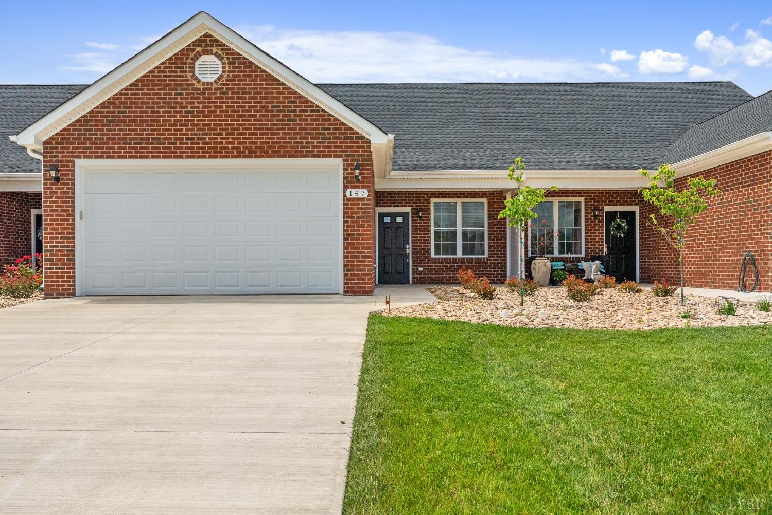 174 Villa Oak Circle, Bedford, Virginia image 1