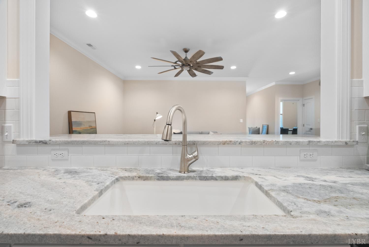 174 Villa Oak Circle, Bedford, Virginia image 12