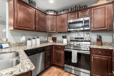 Tiny photo for 24 Trotter Lane, Concord, VA 24538 (MLS # 362449)